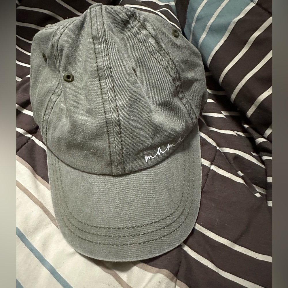Mama dad style hat